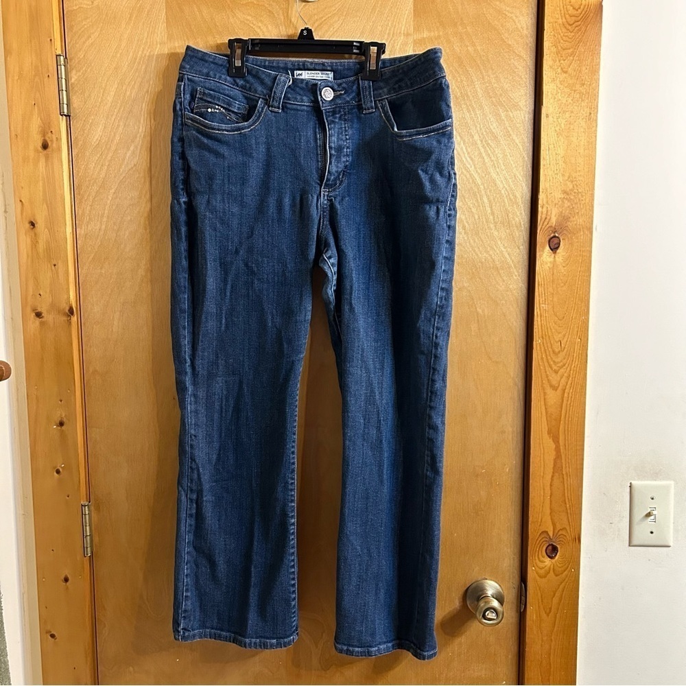 Lee Women’s Slender Secret Jeans with silver details size 16 short